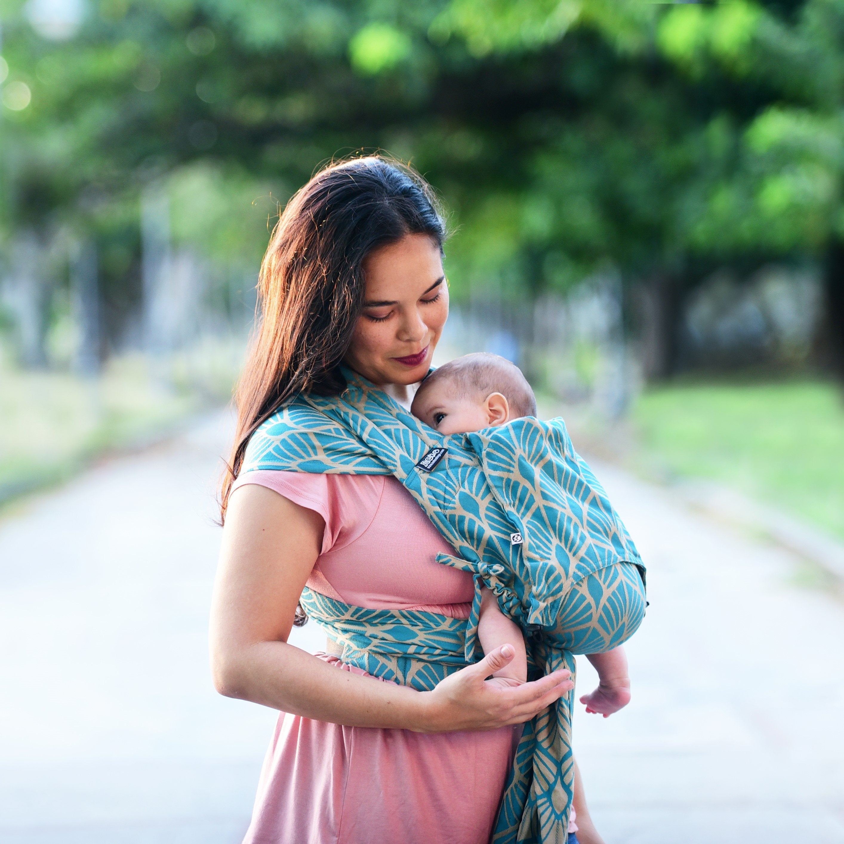 Baby sling 2024 with buckle