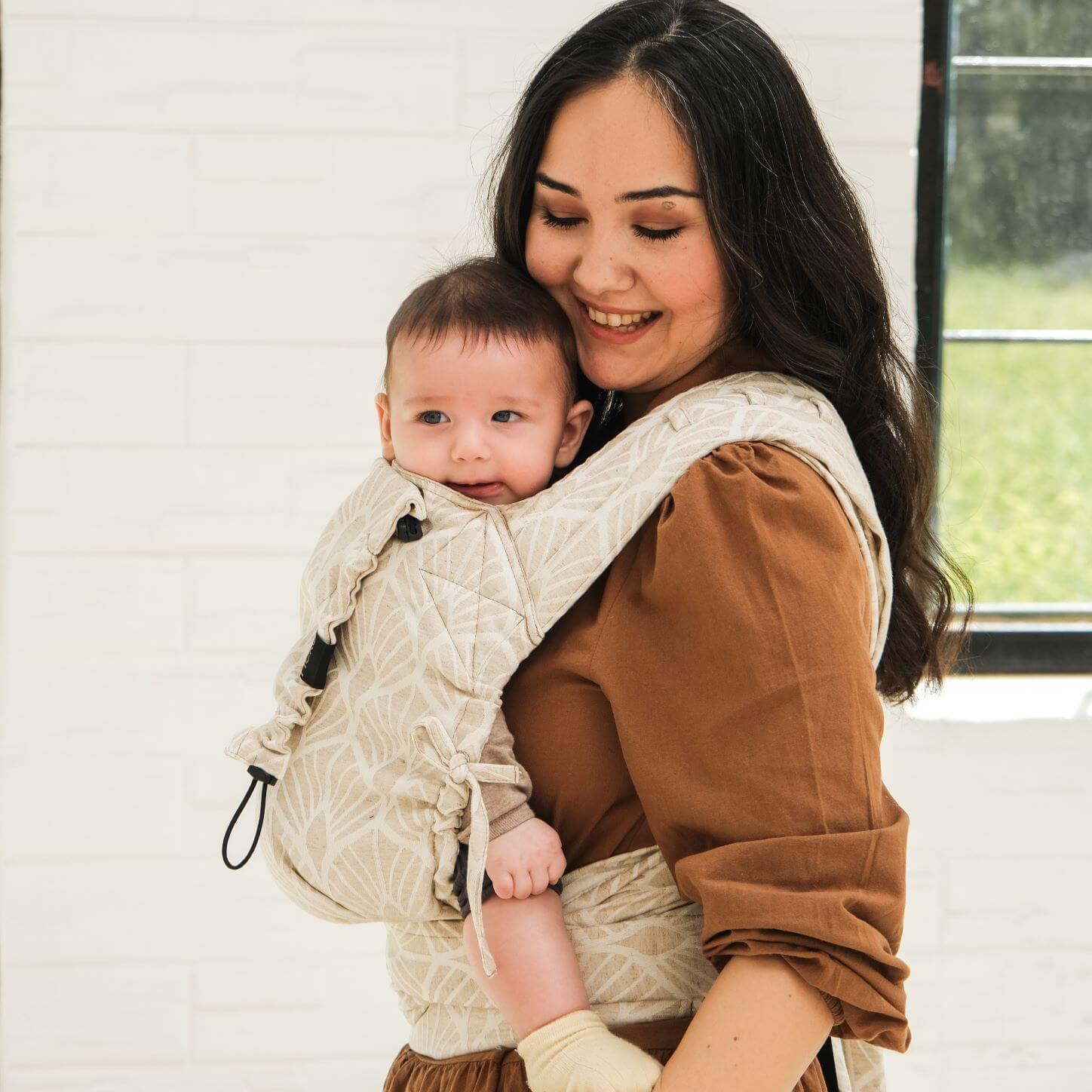 Buckle best sale baby carrier